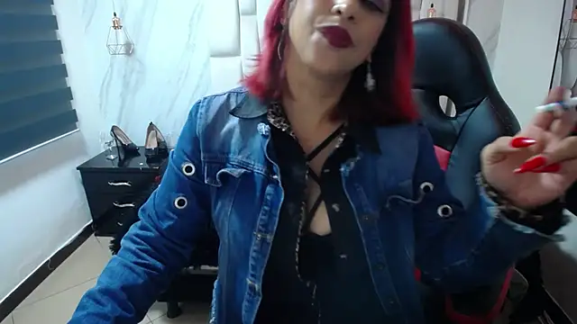 Anabella Thompson online show from March 21, 11:44 am