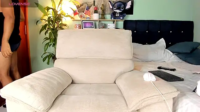 Snapshot of Neganhot_ chatting on June 25, 11:53 pm Neganhot online show from June 25, 11:53 pm