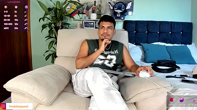 Snapshot of Neganhot_ chatting on July 14, 10:59 pm Neganhot online show from July 14, 10:59 pm