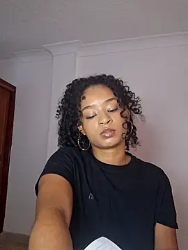 avellanatammy online show from March 17, 9:07 pm