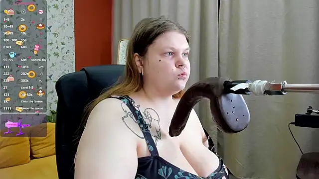 AuroraDemoni online show from February 19, 6:42 am