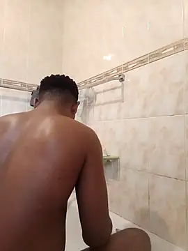 the greatt online show from February 9, 1:26 pm