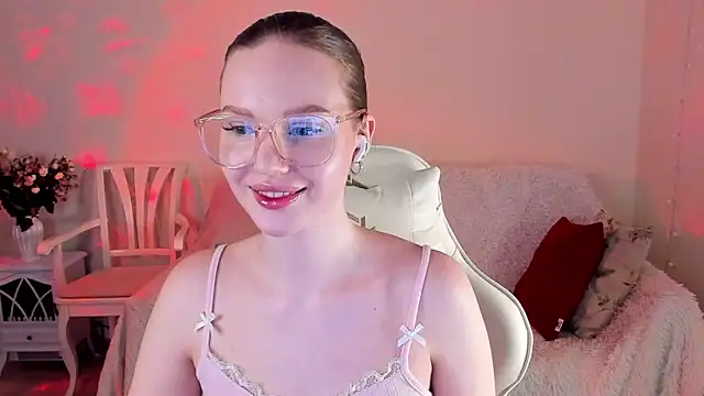 MishkaMe online show from March 12, 3:40 pm