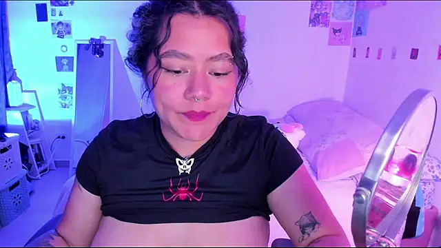 Snapshot of StephaniFox chatting on January 23, 3:58 am StephaniFox online show from January 23, 3:58 am