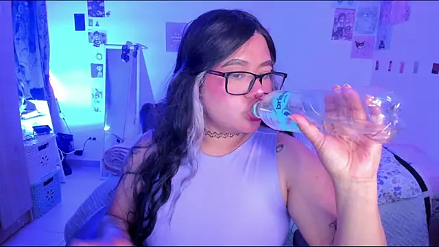 Snapshot of StephaniFox chatting on January 30, 2:06 am StephaniFox online show from January 30, 2:06 am