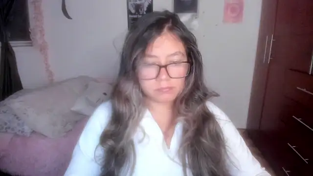 StephaniFox online show from January 8, 3:09 am