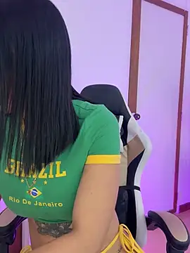 Snapshot of Dj_scarlettmorreti chatting on September 13, 4:07 pm Dj scarlettmorreti online show from September 13, 4:07 pm