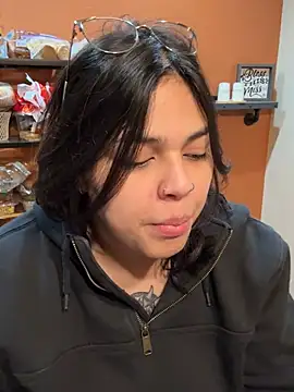 miacanela xo online show from March 8, 2:45 am