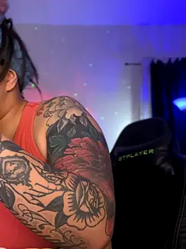 miacanela xo online show from November 10, 1:15 am