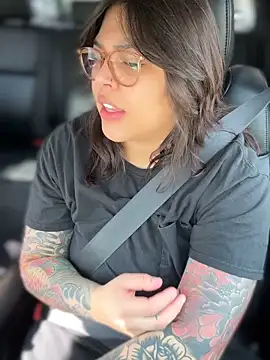 miacanela xo online show from February 9, 8:02 pm