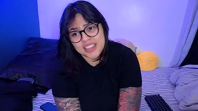 miacanela xo online show from May 23, 2:50 am