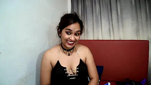 Snapshot of Cute_Indian00 chatting on February 11, 12:58 pm Cute Indian00 online show from February 11, 12:58 pm