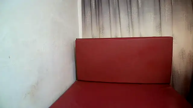 Snapshot of Cute_Indian00 chatting on March 18, 9:09 am Cute Indian00 online show from March 18, 9:09 am