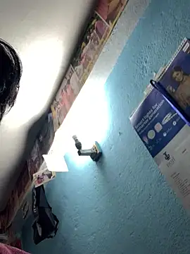 Snapshot of SweetFatBoy chatting on December 9, 11:26 am SweetFatBoy online show from December 9, 11:26 am