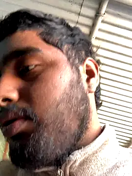 Snapshot of SweetFatBoy chatting on January 6, 4:27 am SweetFatBoy online show from January 6, 4:27 am