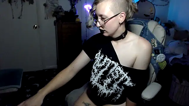 Bigbearnbunnyboy online show from July 21, 4:59 am