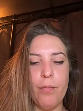 Snapshot of LiliMorganxxx chatting on July 12, 9:17 pm LiliMorganxxx online show from July 12, 9:17 pm