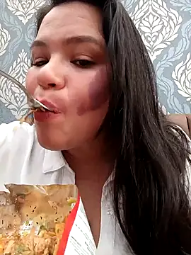 Snapshot of Julieta-tits chatting on January 31, 9:59 pm Julieta-tits online show from January 31, 9:59 pm