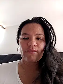 Snapshot of Julieta-tits chatting on May 1, 4:44 pm Julieta-tits online show from May 1, 4:44 pm