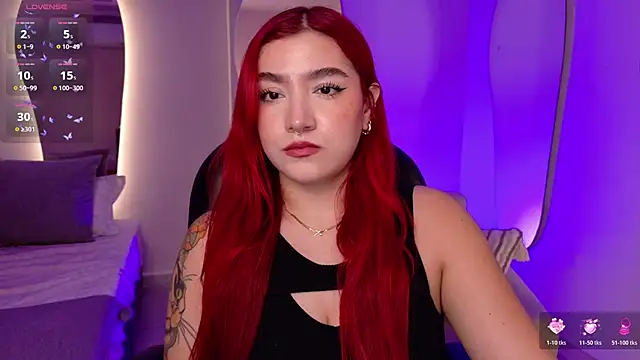 ViolettCastel online show from November 27, 7:27 pm