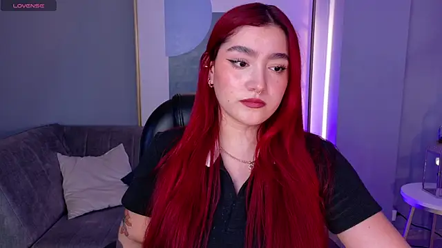 ViolettCastel online show from January 10, 7:04 pm