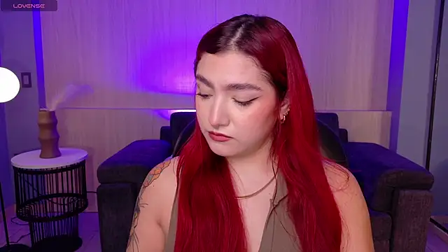 ViolettCastel online show from February 9, 7:51 pm