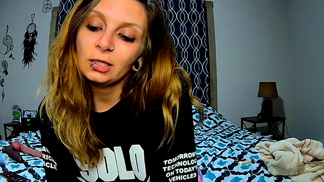 Snapshot of ZeelaXoXo chatting on March 20, 4:07 am ZeelaXoXo online show from March 20, 4:07 am