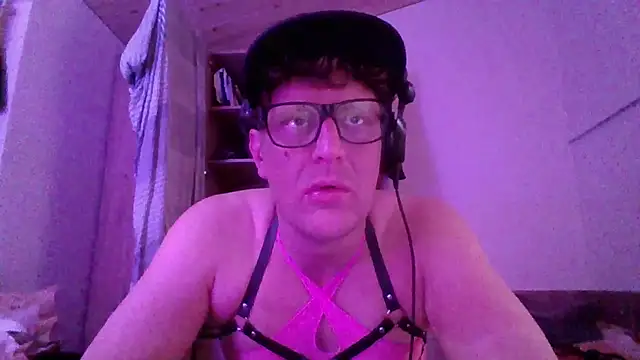 Bigthroaterboy online show from October 22, 5:02 pm