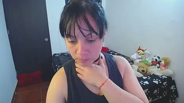 lili peach online show from March 10, 7:41 pm