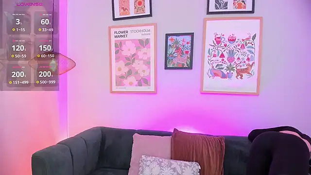 Melissa Koster online show from November 10, 7:40 am