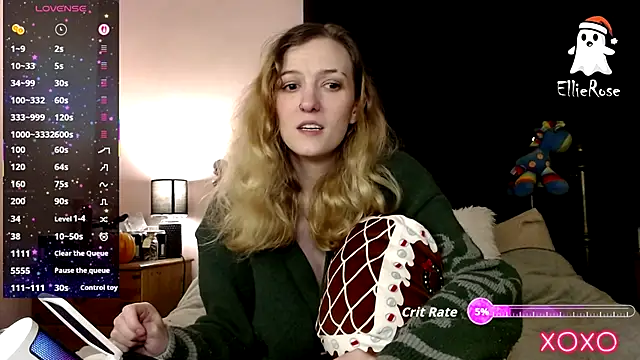 EllieeRose online show from December 4, 9:01 pm