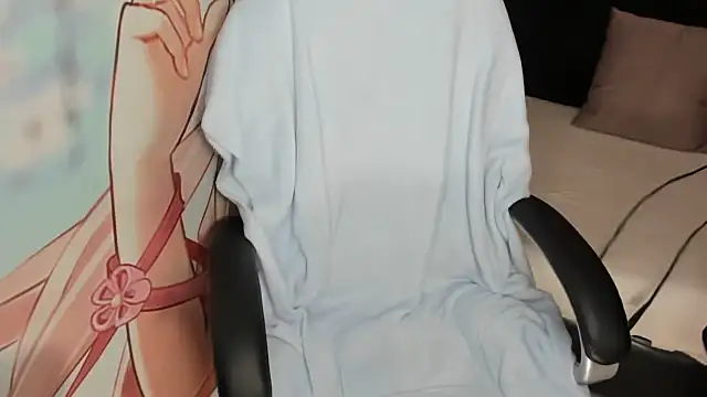 AllysonMilf69 online show from September 11, 2:06 pm