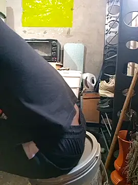 Petrossa online show from April 3, 9:29 am