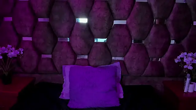 MaddyHudson online show from February 27, 8:09 pm