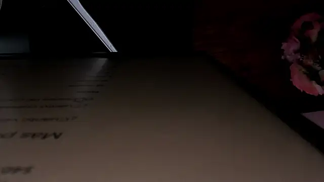 Snapshot of MaddyHudson chatting on March 2, 12:42 am MaddyHudson online show from March 2, 12:42 am