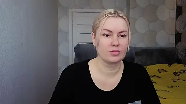Snapshot of natusik chatting on June 3, 3:20 am natusik online show from June 3, 3:20 am