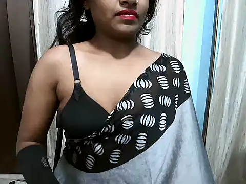 Snapshot of Mayra_baby chatting on May 2, 6:57 pm Mayra baby online show from May 2, 6:57 pm