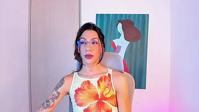 sofiaa grey  online show from March 19, 2:43 pm