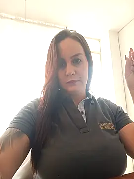 maite mike online show from April 17, 2:42 pm