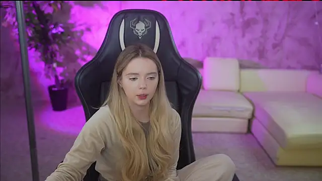 Cassy-Celestial  online show from November 24, 6:02 am