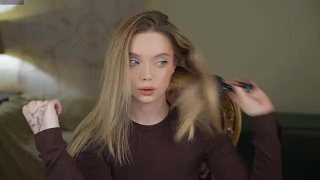 Cassy-Celestial  online show from March 8, 8:40 am