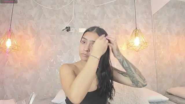 leigh-angels online show from June 2, 9:50 pm