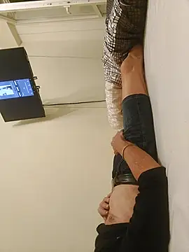 Jossi15 online show from October 27, 9:41 pm