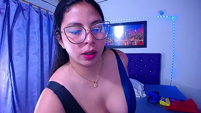 Naturalboobss online show from February 18, 3:21 am