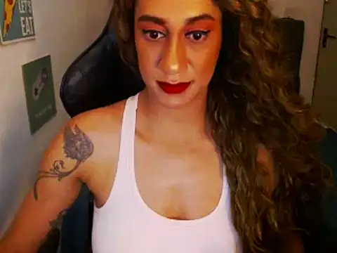 Snapshot of gauchinhaG chatting on January 26, 12:05 am gauchinhaG online show from January 26, 12:05 am