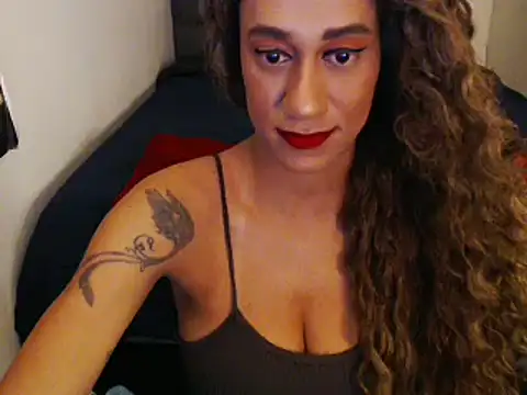 Snapshot of gauchinhaG chatting on February 3, 11:20 am gauchinhaG online show from February 3, 11:20 am