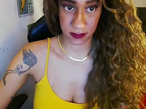 Snapshot of gauchinhaG chatting on February 25, 10:29 pm gauchinhaG online show from February 25, 10:29 pm