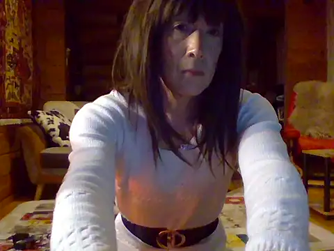 Snapshot of AYA-CD chatting on February 24, 2:37 pm AYA-CD online show from February 24, 2:37 pm