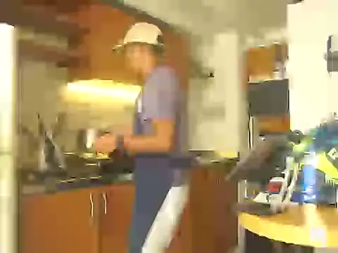 Snapshot of Samuel_thompson chatting on May 30, 9:34 pm Samuel thompson online show from May 30, 9:34 pm