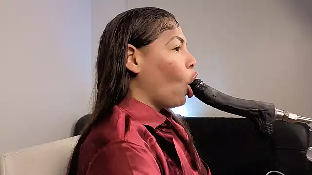 Snapshot of Anabel693 chatting on March 1, 10:39 am Anabel693 online show from March 1, 10:39 am